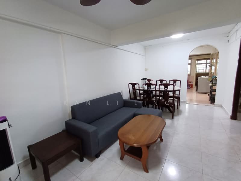 2 Holland Avenue, 2 Holland Avenue, 2 Bedrooms, 700 sqft, HDB Flat For Rent, by Kan Li Ling, 500162242 - PropertyGuru.com.sg