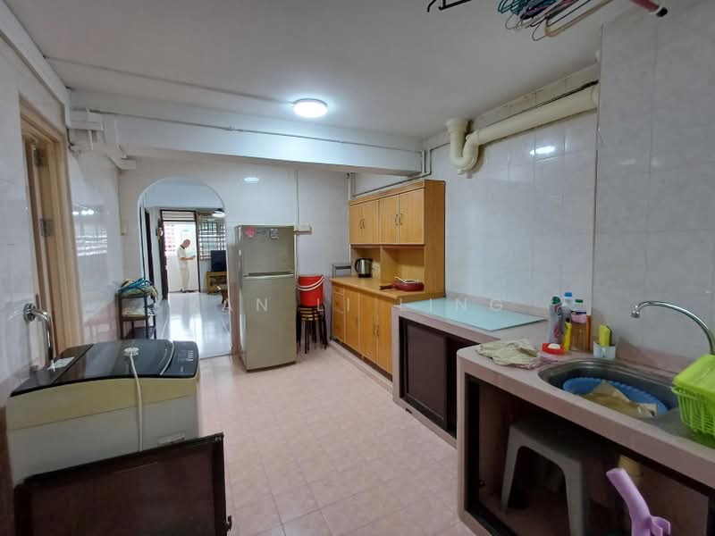 2 Holland Avenue, 2 Holland Avenue, 2 Bedrooms, 700 sqft, HDB Flat For Rent, by Kan Li Ling, 500162242 - PropertyGuru.com.sg