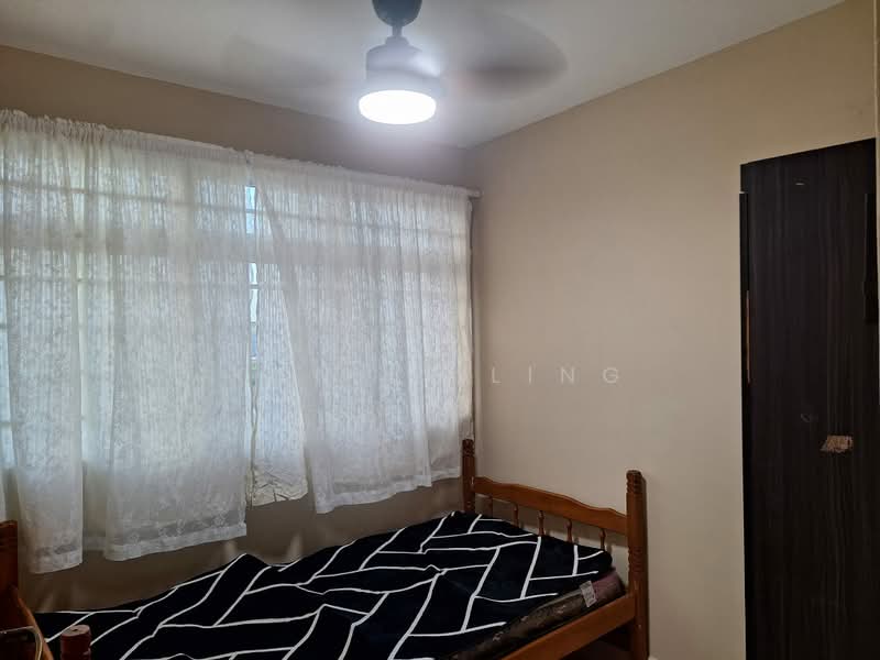2 Holland Avenue, 2 Holland Avenue, 2 Bedrooms, 700 sqft, HDB Flat For Rent, by Kan Li Ling, 500162242 - PropertyGuru.com.sg