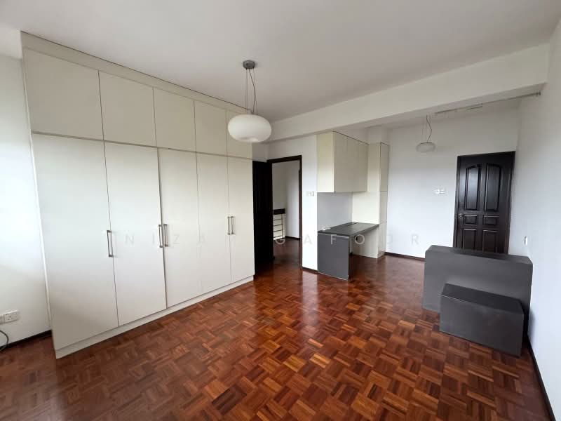 Sherwood Towers, 1 Jalan Anak Bukit, 3 Bedrooms, 1,830 sqft, Apartment For Sale, by Nizam Gafoor, 500162252 - Interior - PropertyGuru.com.sg