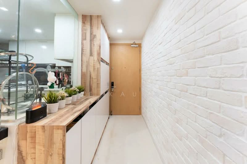 Austville Residences, 11 Sengkang East Avenue, 3 Bedrooms, 1,475 sqft, Executive Condominium For Sale, by Dane Kau 高国豪, 500162268 - Entrance - PropertyGuru.com.sg
