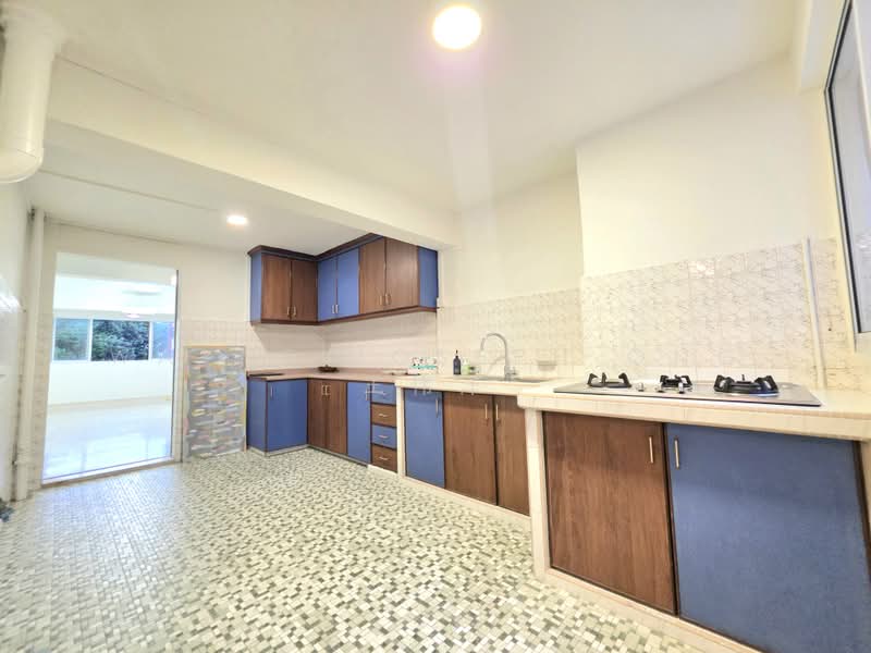 128 Bukit Merah View, 128 Bukit Merah View, 3 Bedrooms, 818 sqft, HDB Flat For Sale, by Wayne Joseph Ong 王伟洋, 500162286 - Kitchen - PropertyGuru.com.sg