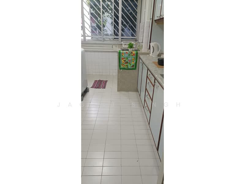 171 Bishan Street 13, 171 Bishan Street 13, 2 Bedrooms, 700 sqft, HDB Flat For Rent, by JAGJIT SINGH, 500162297 - Kitchen - PropertyGuru.com.sg