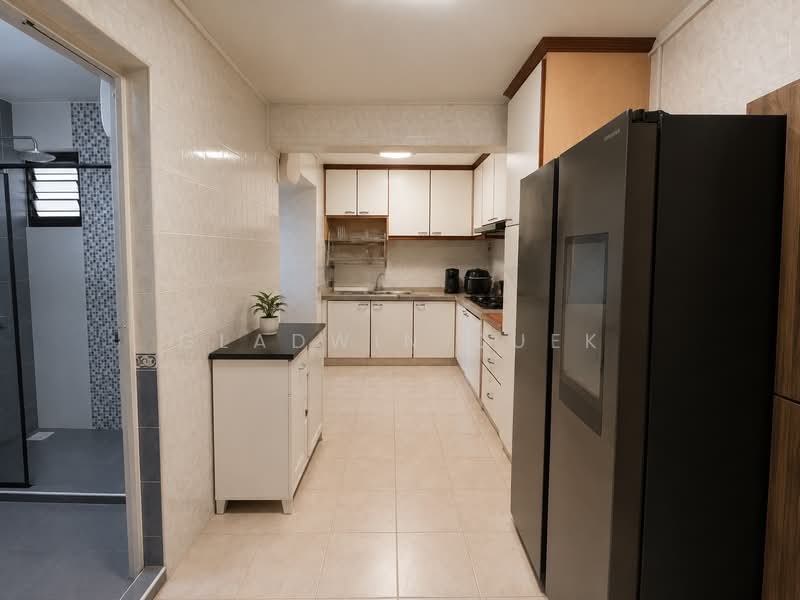 67 Bedok South Avenue 3, 67 Bedok South Avenue 3, 2 Bedrooms, 1,300 sqft, HDB Flat For Rent, by Gladwin Quek, 500162306 - Kitchen - PropertyGuru.com.sg