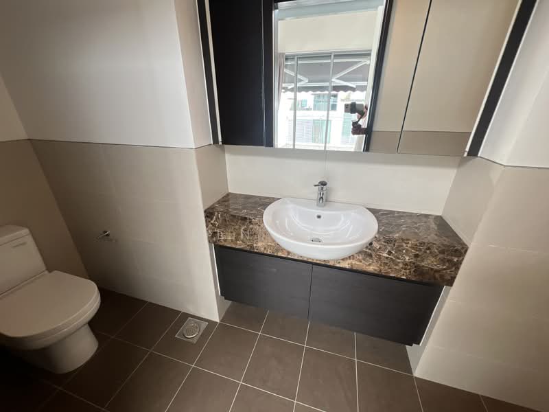 Yuk Thong Ave / 4542sqft Cluster House, , 5 Bedrooms, 4,542 sqft, Cluster House For Rent, by Ben Lee, 500162310 - Bathroom - PropertyGuru.com.sg