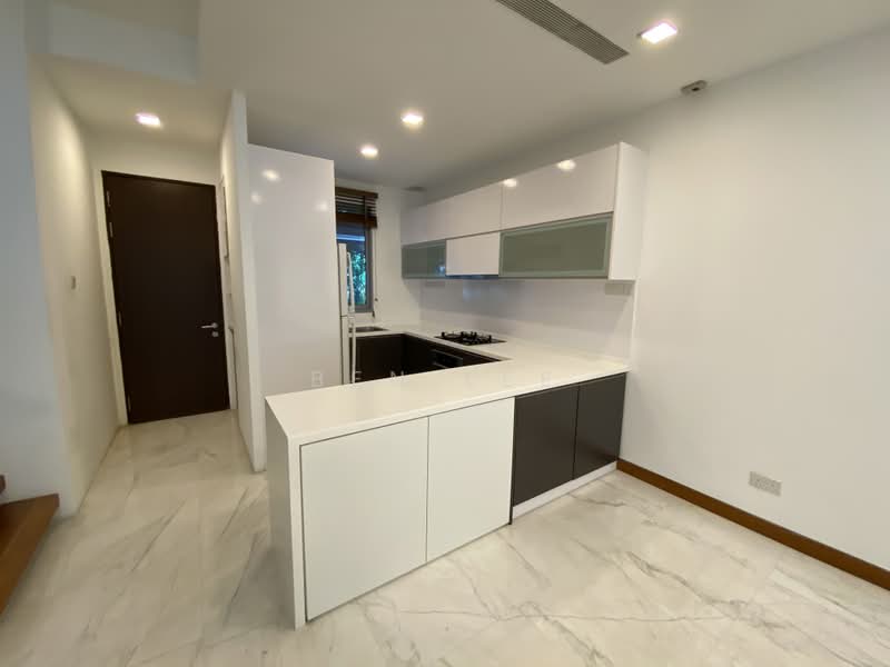 Yuk Thong Ave / 4542sqft Cluster House, , 5 Bedrooms, 4,542 sqft, Cluster House For Rent, by Ben Lee, 500162310 - Kitchen - PropertyGuru.com.sg