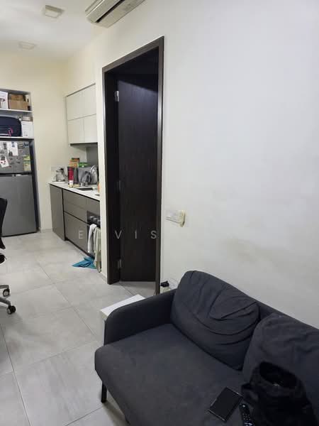 D'Nest, 129 Pasir Ris Grove, 1 Bedroom, 484 sqft, Condominium For Rent, by Elvis Tan, 500162318 - Kitchen - PropertyGuru.com.sg