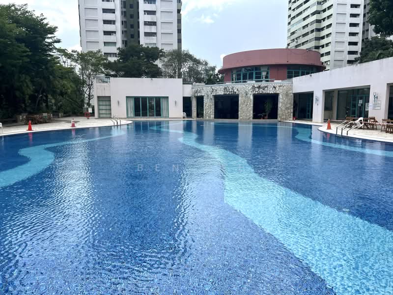 Pine Grove, 1A Pine Grove, 2 Bedrooms, 1,230 sqft, Condominium For Rent, by Ben Lee, 500162337 - Pool - PropertyGuru.com.sg