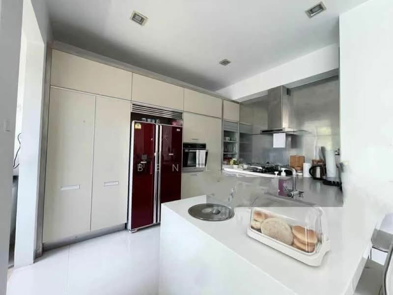 Ocean Drive / Unblock waterview / Dock to doorstep sailing, , 4 Bedrooms, 2,648 sqft, Terraced House For Sale, by Ben Lee, 500162362 - Kitchen - PropertyGuru.com.sg