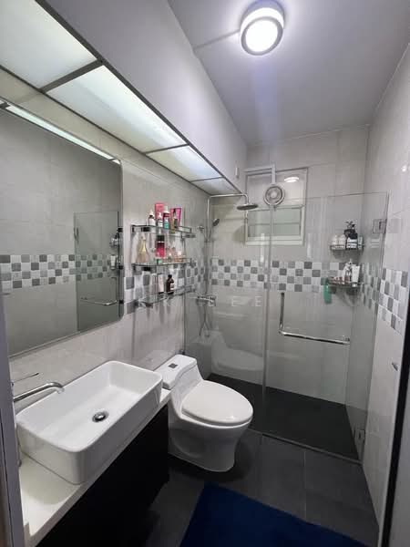2 Upper Boon Keng Road, 2 Upper Boon Keng Road, 3 Bedrooms, 969 sqft, HDB Flat For Sale, by KK Lee, 500162383 - Bathroom - PropertyGuru.com.sg