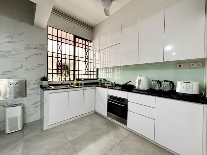 Seletaris, 511 Sembawang Road, 4 Bedrooms, 1,636 sqft, Condominium For Sale, by Joseph Ng 黄德顺, 500162396 - Kitchen - PropertyGuru.com.sg