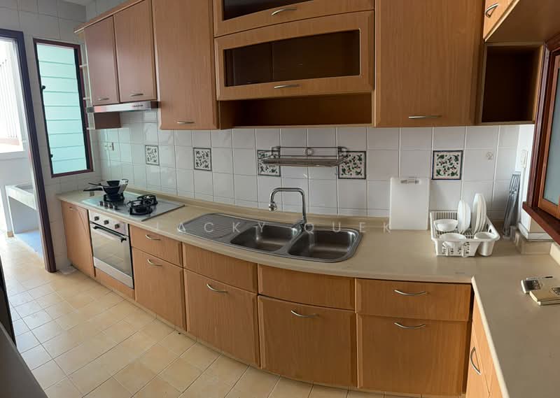 52 Tanah Merah Kechil Road, Tanah Merah Kechil Road, Room Rental, 150 sqft, Terraced House For Rent, by Jacky Quek, 500162431 - Kitchen - PropertyGuru.com.sg