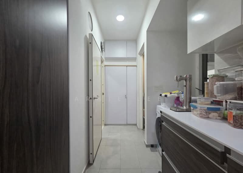 The Terrace, 98 Edgedale Plains, 3 Bedrooms, 1,076 sqft, Executive Condominium For Sale, by ARNIE LEE, 500162437 - Corridor - PropertyGuru.com.sg