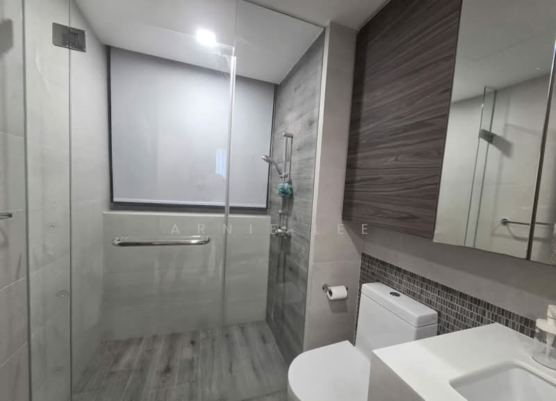 The Terrace, 98 Edgedale Plains, 3 Bedrooms, 1,076 sqft, Executive Condominium For Sale, by ARNIE LEE, 500162437 - Bathroom - PropertyGuru.com.sg