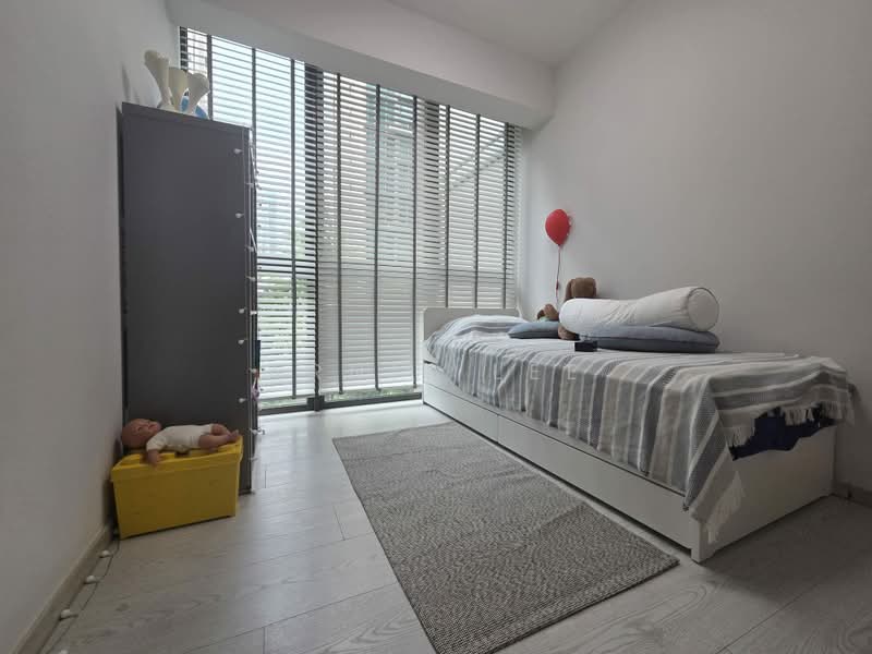 The Terrace, 98 Edgedale Plains, 3 Bedrooms, 1,076 sqft, Executive Condominium For Sale, by ARNIE LEE, 500162437 - Bedroom - PropertyGuru.com.sg