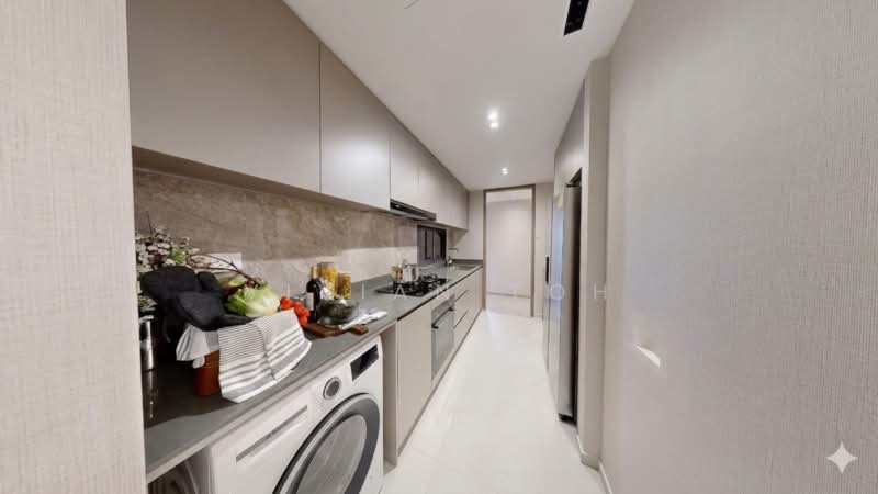 4-Bed + S Move in Ready beside MRT TOP 2026 !, , 4 Bedrooms, 1,313 sqft, Condominium For Sale, by Vivian Toh, 500162443 - Kitchen - PropertyGuru.com.sg