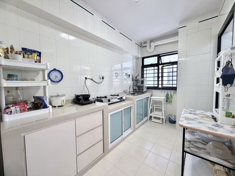487 Admiralty Link, 487 Admiralty Link, 3 Bedrooms, 1,011 sqft, HDB Flat For Sale, by Baven Tan, 500162478 - Kitchen - PropertyGuru.com.sg
