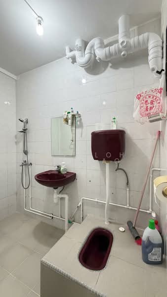 346 Kang Ching Road, 346 Kang Ching Road, 3 Bedrooms, 1,098 sqft, HDB Flat For Sale, by Jose Loh Zhenhao, 500162489 - Bathroom - PropertyGuru.com.sg