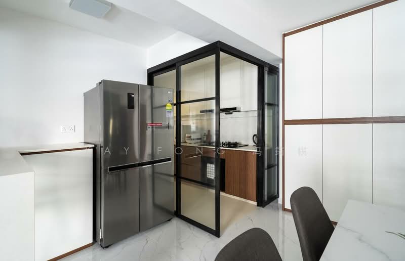 420A Northshore Drive, 420A Northshore Drive, 3 Bedrooms, 1,022 sqft, HDB Flat For Sale, by Kay Fong 冯筠棋, 500162492 - Kitchen - PropertyGuru.com.sg