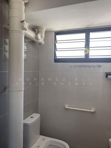 78 Bedok North Road, 78 Bedok North Road, 3 Bedrooms, 990 sqft, HDB Flat For Sale, by Mohamed Ali Safir Ahamed, 500162510 - Bathroom - PropertyGuru.com.sg