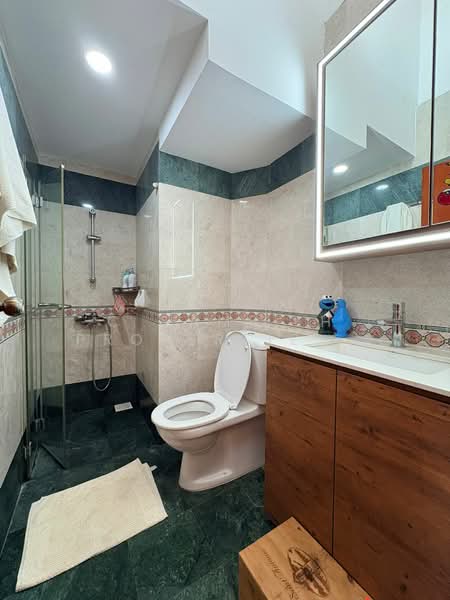 Aquarius By The Park, 9 Bedok Reservoir View, 3 Bedrooms, 2,185 sqft, Condominium For Rent, by PAULINE MARIE LIM AI HSIA, 500162512 - Bathroom - PropertyGuru.com.sg