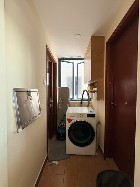 Aquarius By The Park, 9 Bedok Reservoir View, 3 Bedrooms, 2,185 sqft, Condominium For Rent, by PAULINE MARIE LIM AI HSIA, 500162512 - Interior - PropertyGuru.com.sg