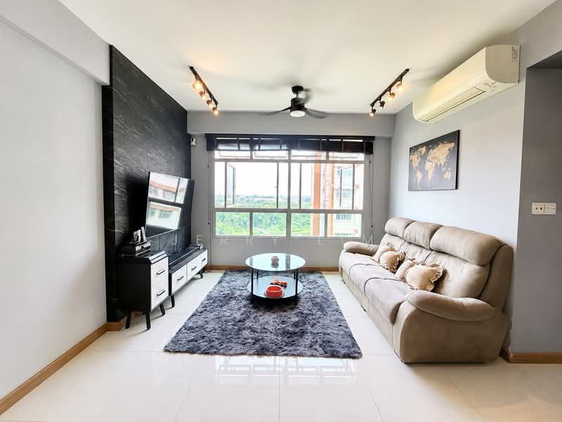 353A Anchorvale Lane, 353A Anchorvale Lane, 3 Bedrooms, 1,001 sqft, HDB Flat For Sale, by Jerry Lim, 500162517 - Living Room - PropertyGuru.com.sg