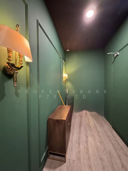 Walk to Tai Seng MRT, stylishly fitted, ready to move in, , 2,437 sqft, Light Industrial (B1) For Rent, by EDITH, 500162522 - Corridor - CommercialGuru.com.sg