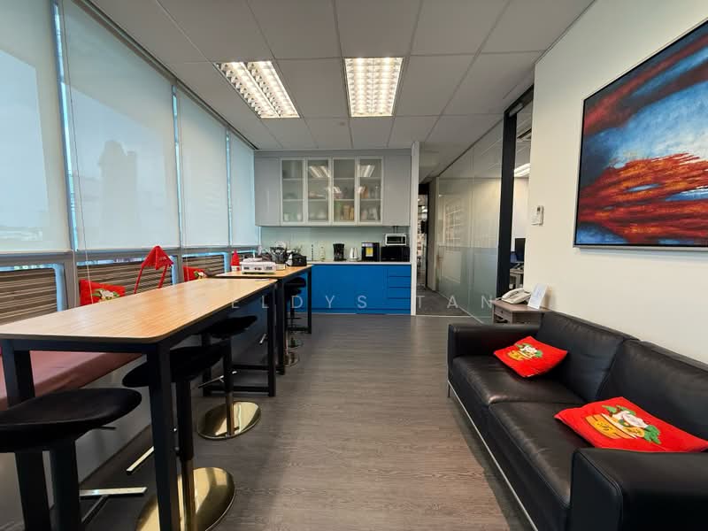 One Commonwealth, 1 Commonwealth Lane, 3,358 sqft, Light Industrial (B1) For Sale, by Meldys Tan, 500162524 - Kitchen - CommercialGuru.com.sg