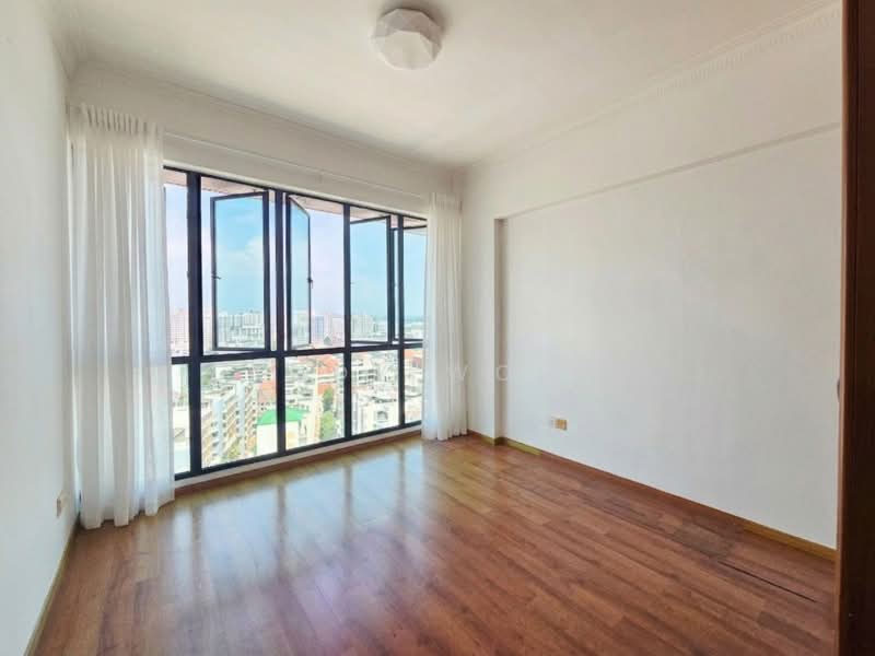 Central Grove, 1 Geylang East Avenue 1, 3 Bedrooms, 1,206 sqft, Condominium For Sale, by Andy Wong, 500162539 - Bedroom - PropertyGuru.com.sg