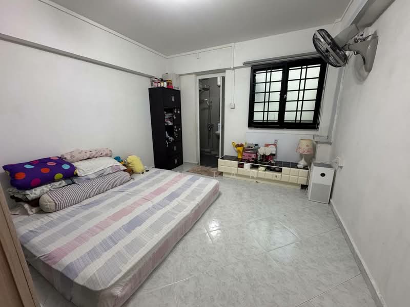 414 Pandan Gardens, 414 Pandan Gardens, 3 Bedrooms, 97 sqft, HDB Flat For Sale, by Ken Tan, 500162547 - Bedroom - PropertyGuru.com.sg
