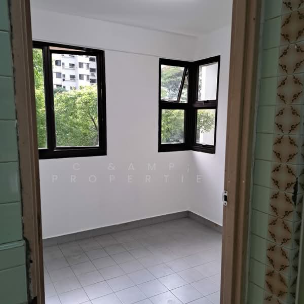 210 Boon Lay Place, 210 Boon Lay Place, 2 Bedrooms, 210 sqft, HDB Flat For Sale, by ANGELA HAN SIEW JONG, 500162562 - Interior - PropertyGuru.com.sg