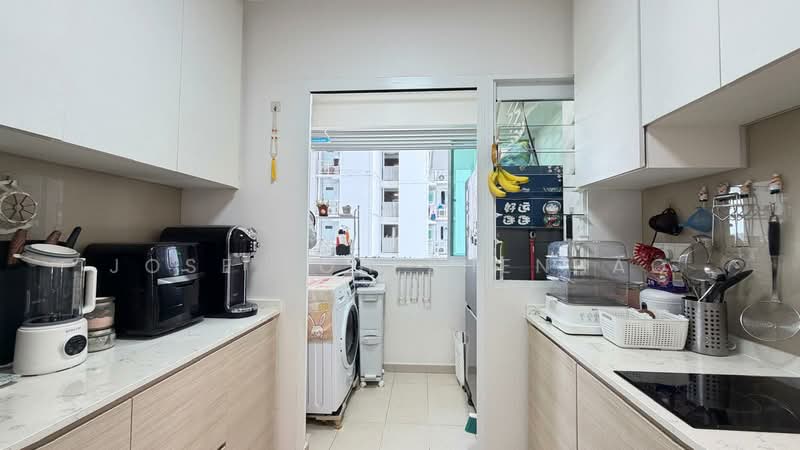 40B Margaret Drive, 40B Margaret Drive, 2 Bedrooms, 678 sqft, HDB Flat For Sale, by Jose Loh Zhenhao, 500162563 - Kitchen - PropertyGuru.com.sg