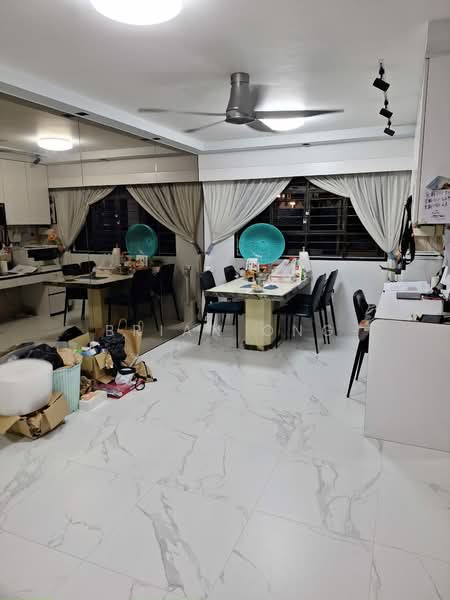 692 Jurong West Central 1, 692 Jurong West Central 1, 3 Bedrooms, 1,076 sqft, HDB Flat For Rent, by Brian Ong, 500162565 - Dining Room - PropertyGuru.com.sg