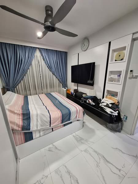 692 Jurong West Central 1, 692 Jurong West Central 1, 3 Bedrooms, 1,076 sqft, HDB Flat For Rent, by Brian Ong, 500162565 - Bedroom - PropertyGuru.com.sg