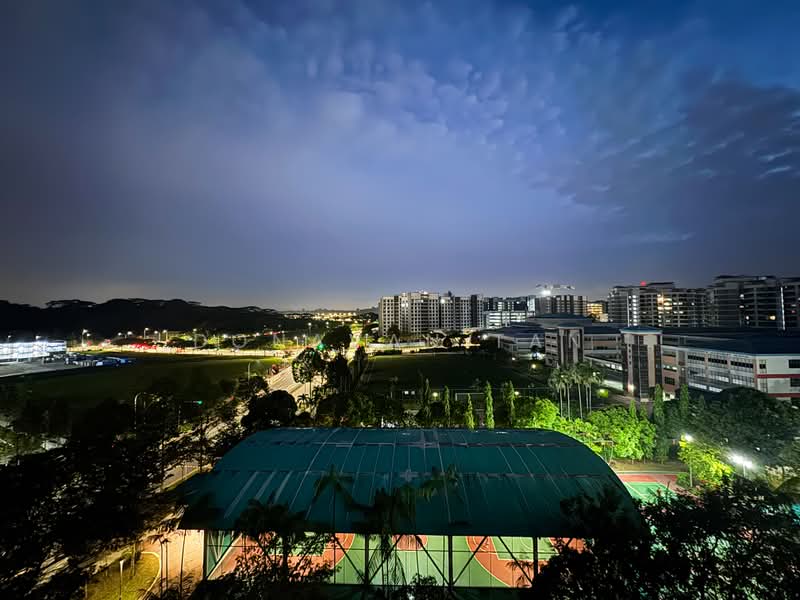 574B Woodlands Glen, 574B Woodlands Drive 16, 2 Bedrooms, 732 sqft, HDB Flat For Sale, by Donavan Tan, 500162568 - Exterior - PropertyGuru.com.sg