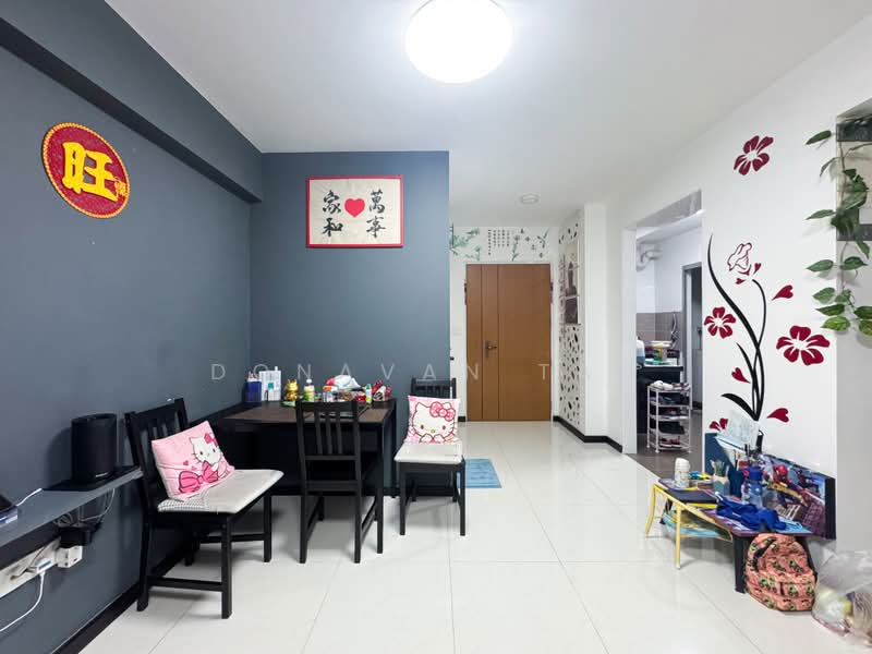 574B Woodlands Glen, 574B Woodlands Drive 16, 2 Bedrooms, 732 sqft, HDB Flat For Sale, by Donavan Tan, 500162568 - Dining Room - PropertyGuru.com.sg