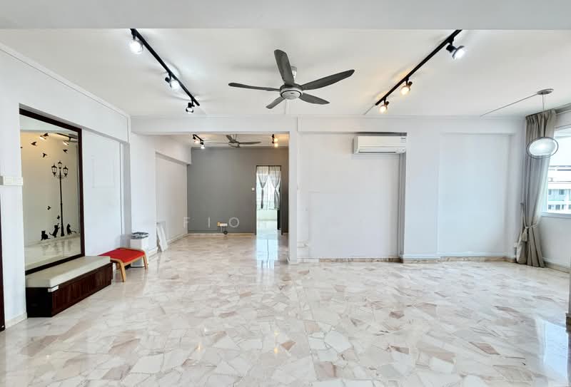 880 Yishun Street 81, 880 Yishun Street 81, 3 Bedrooms, 1,119 sqft, HDB Flat For Sale, by Fion Sng, 500162579 - Living Room - PropertyGuru.com.sg