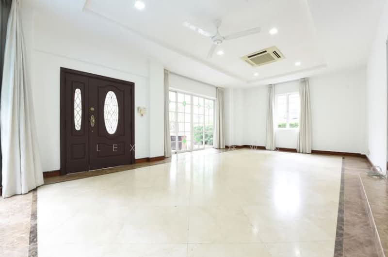 NOVENA AREA, , 5 Bedrooms, 10,000 sqft, Detached House For Rent, by Lex Lim 林双麟, 500162594 - Entrance - PropertyGuru.com.sg