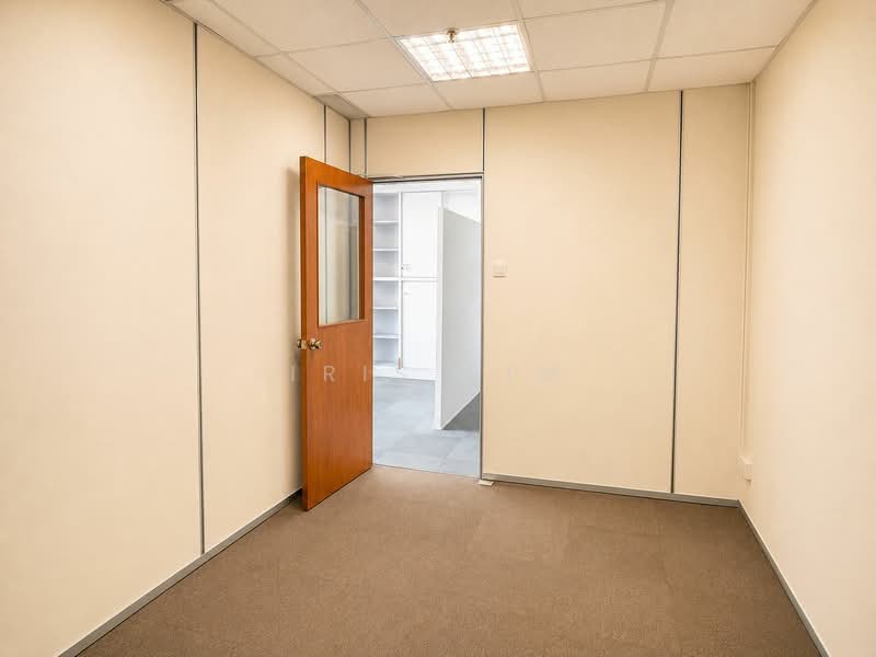 Fortune Centre, 190 Middle Road, 850 sqft, Office For Sale, by Iris Sim, 500162595 - Interior - CommercialGuru.com.sg