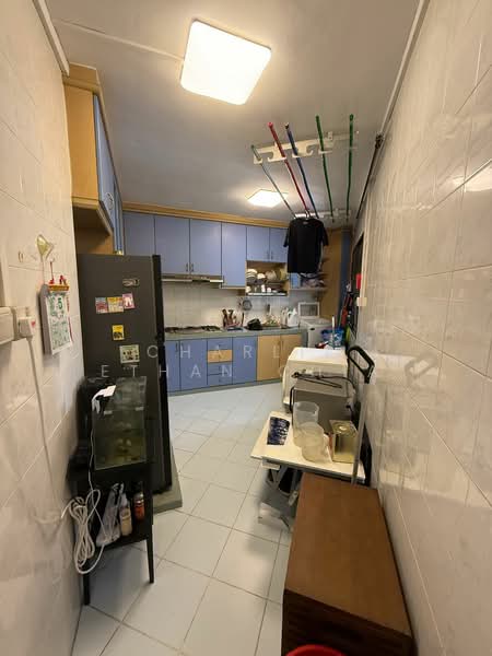 121C Sengkang East Way, 121C Sengkang East Way, 3 Bedrooms, 980 sqft, HDB Flat For Sale, by Charlie Ethan Chia, 500162602 - Kitchen - PropertyGuru.com.sg