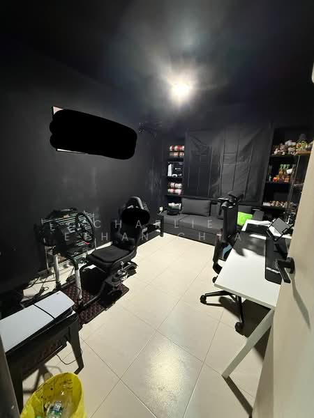 121C Sengkang East Way, 121C Sengkang East Way, 3 Bedrooms, 980 sqft, HDB Flat For Sale, by Charlie Ethan Chia, 500162602 - Study - PropertyGuru.com.sg