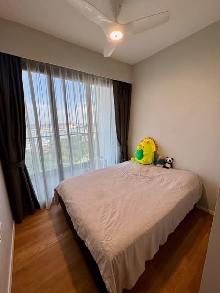 Avenue South Residence, 13 Silat Avenue, 4 Bedrooms, 1,496 sqft, Condominium For Rent, by Lois Tan, 500162603 - PropertyGuru.com.sg