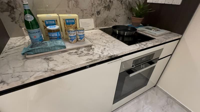 Tembusu Grand, 94 Jalan Tembusu, 2 Bedrooms, 743 sqft, Condominium For Sale, by Ssharon Loh, 500162611 - PropertyGuru.com.sg