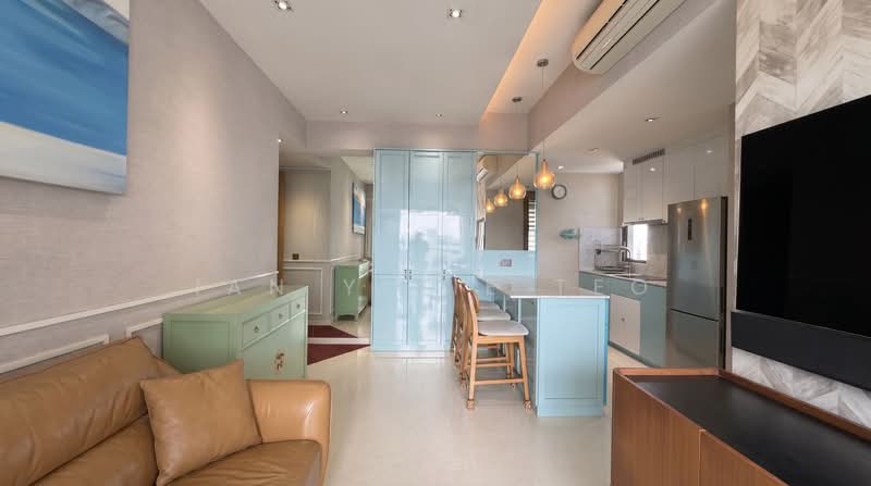 Trilive, 111 Tampines Road, 3 Bedrooms, 883 sqft, Condominium For Sale, by Ian Yijie Teo, 500162615 - Living Room - PropertyGuru.com.sg