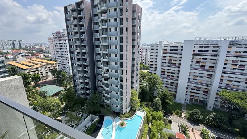 Trilive, 111 Tampines Road, 3 Bedrooms, 883 sqft, Condominium For Sale, by Ian Yijie Teo, 500162615 - Exterior - PropertyGuru.com.sg