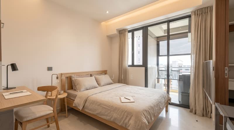 Freehold cheaper than 99 yrs, Kovan MRT, 1km to Holy Innocent's Pri, , 3 Bedrooms, 883 sqft, Condominium For Sale, by Ian Yijie Teo, 500162621 - Bedroom - PropertyGuru.com.sg