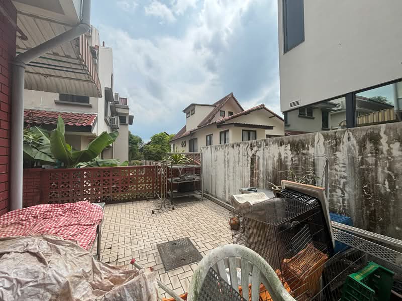 Watten Freehold land for rebuild, Watten Estate/Watten View/Watten Drive, 3 Bedrooms, 2,000 sqft, Semi-Detached House For Sale, by Jay Lee, 500162623 - Exterior - PropertyGuru.com.sg
