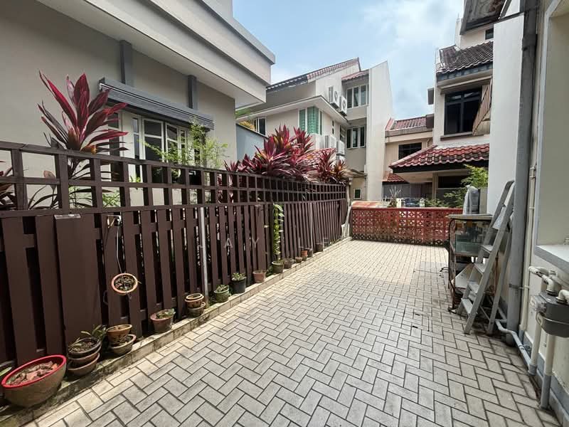 Watten Freehold land for rebuild, Watten Estate/Watten View/Watten Drive, 3 Bedrooms, 2,000 sqft, Semi-Detached House For Sale, by Jay Lee, 500162623 - Exterior - PropertyGuru.com.sg