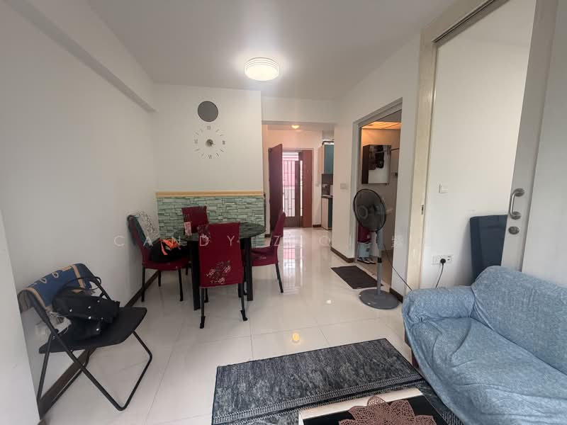 448A Bukit Batok West Avenue 9, 448A Bukit Batok West Avenue 9, 1 Bedroom, 408 sqft, HDB Flat For Sale, by Candy ZiQi 紫绮, 500162632 - Living Room - PropertyGuru.com.sg